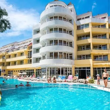 Sun Palace